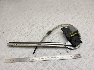 стеклоподъемник электрический задний правый Renault Laguna 2 поколение 2001, 1.9 л., F9Q 750, дизель, МКПП, хетчбэк 5 дв., 8200008330, 400583T4