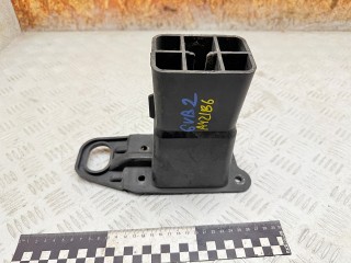 крепление бампера Peugeot 3008 1 поколение 2012, 1.6 л., 9HR (DV6C), дизель, робот, 9682791280