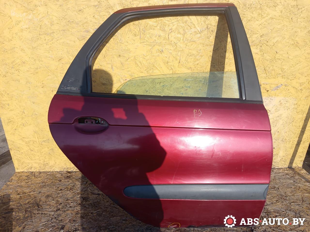дверь задняя правая Renault Scenic 1 поколение 1997, 2.0 л., F3R 796, бензин, МКПП - фото №1