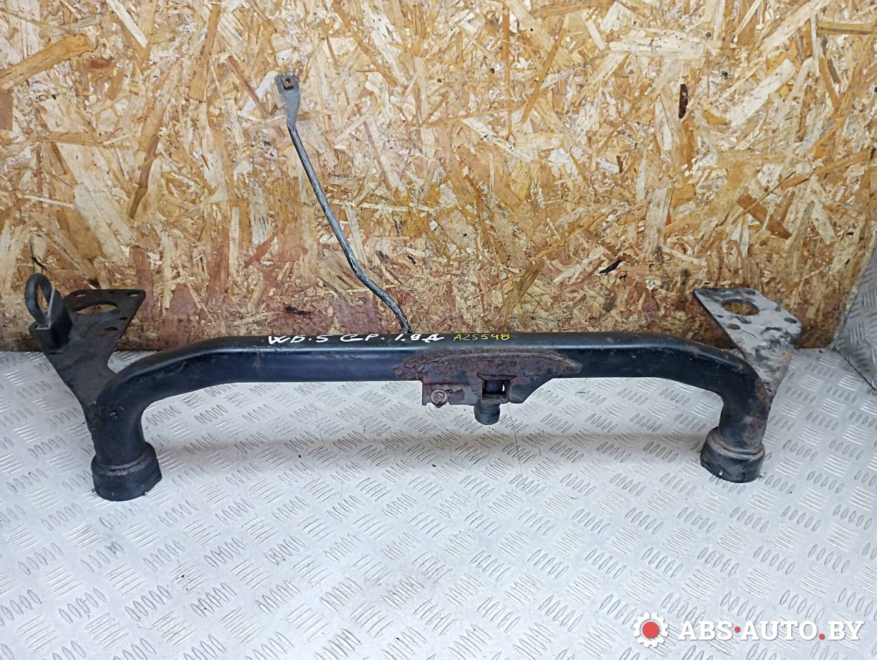 балка под радиатор Volkswagen Passat B5 1999, 1.9 л., дизель - фото №1