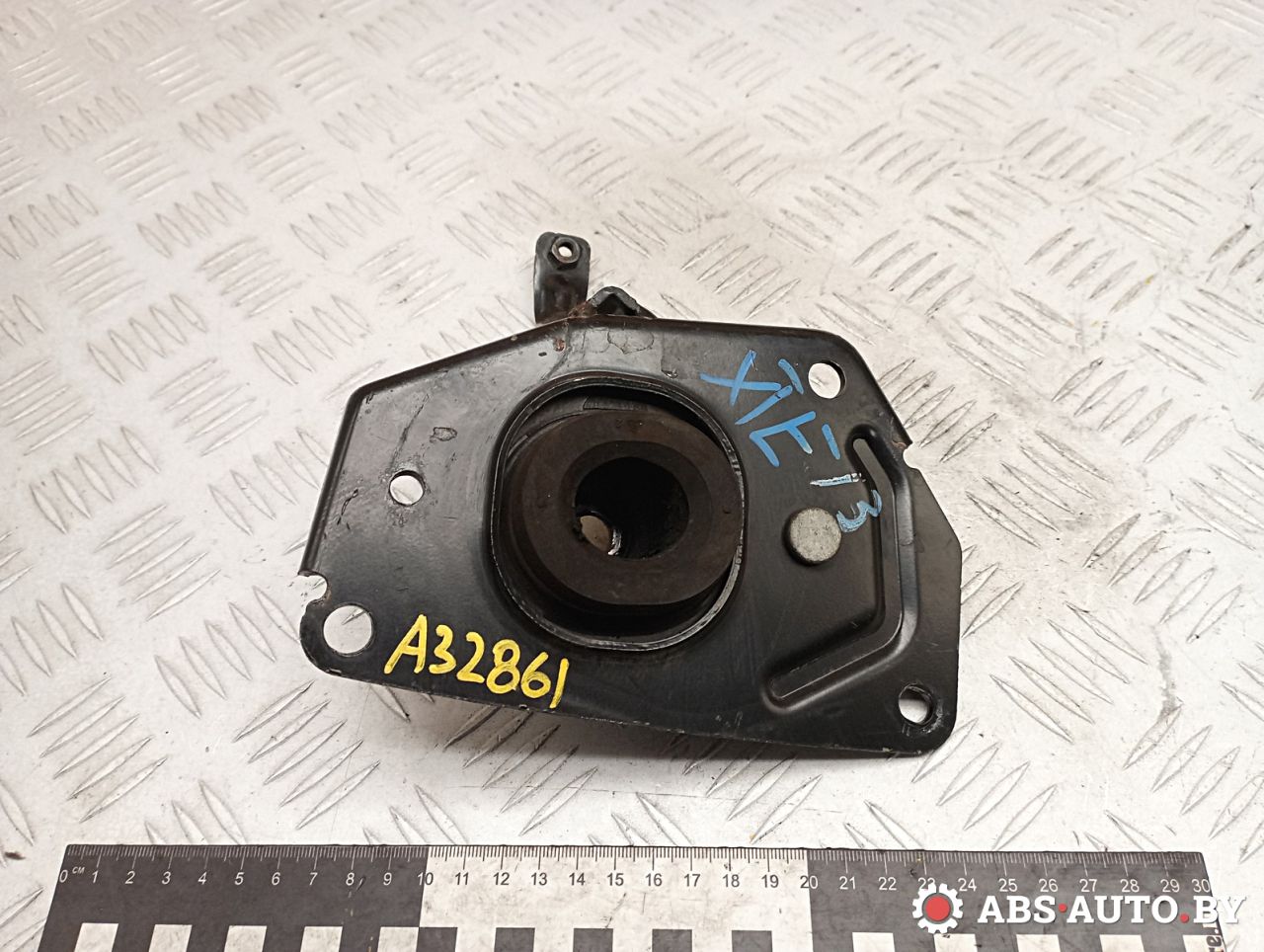 подушка крепления двигателя Peugeot 308 T7 2010, 2.0 л., RHR (DW10BTED4), дизель, МКПП, универсал, 1844A8, 1813A8 - фото №1