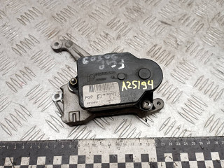 сервопривод заслонок впускного коллектора Opel Vectra C 2004, 1.9 л., дизель, 55199915, 70062106