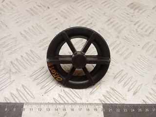 крепление запаски Hyundai Lantra J2 1996, 1.6 л., G4GR, бензин, МКПП