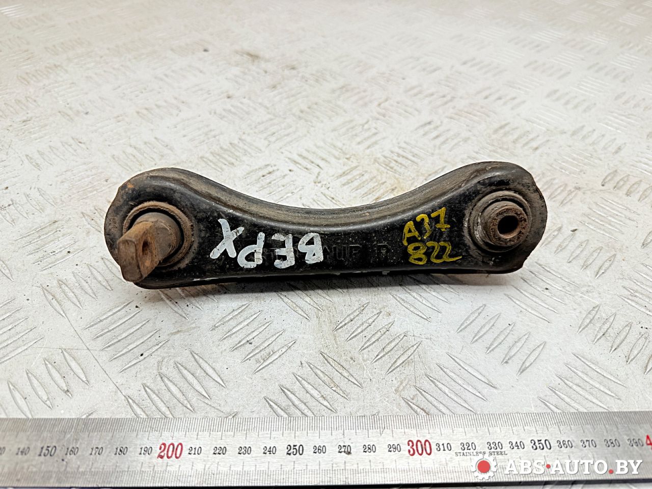 рычаг задний правый Rover 400 Series 2 поколение 1997, 1.6 л., бензин - фото №1