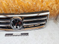 решетка радиатора Volkswagen Touareg 1 поколение 2006, 3.0 л., BKS, дизель, АКПП, внедорожник 5 дв., полный привод, 7L6853601A, 7L6853651A - фото №3