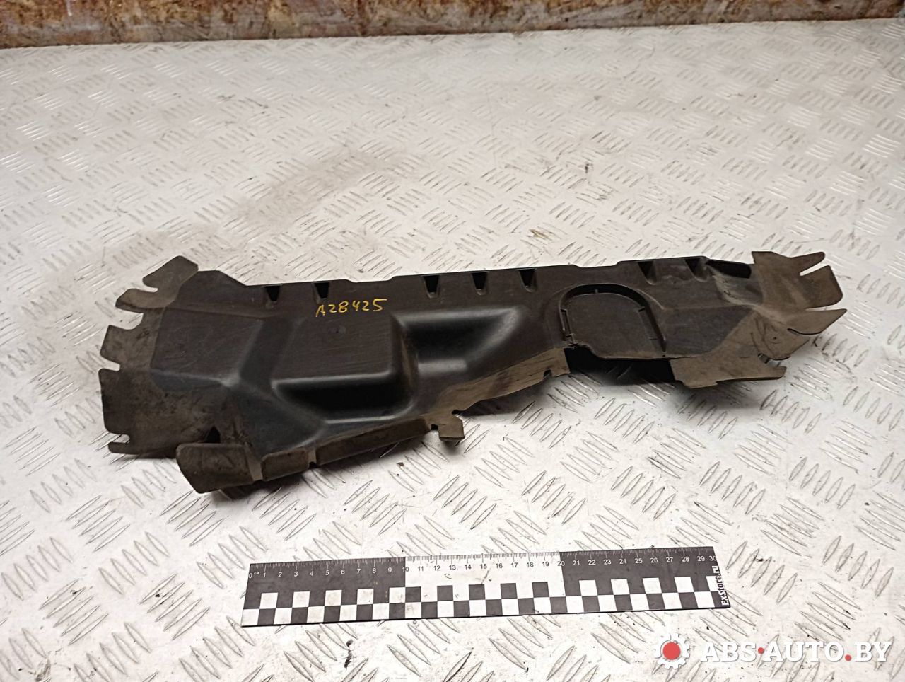 воздуховод (дефлектор) радиатора Peugeot 308 T7 2010, 1.6 л., 5FA (EP6CDT), бензин, АКПП, хетчбэк 5 дв., 9680361480 - фото №1