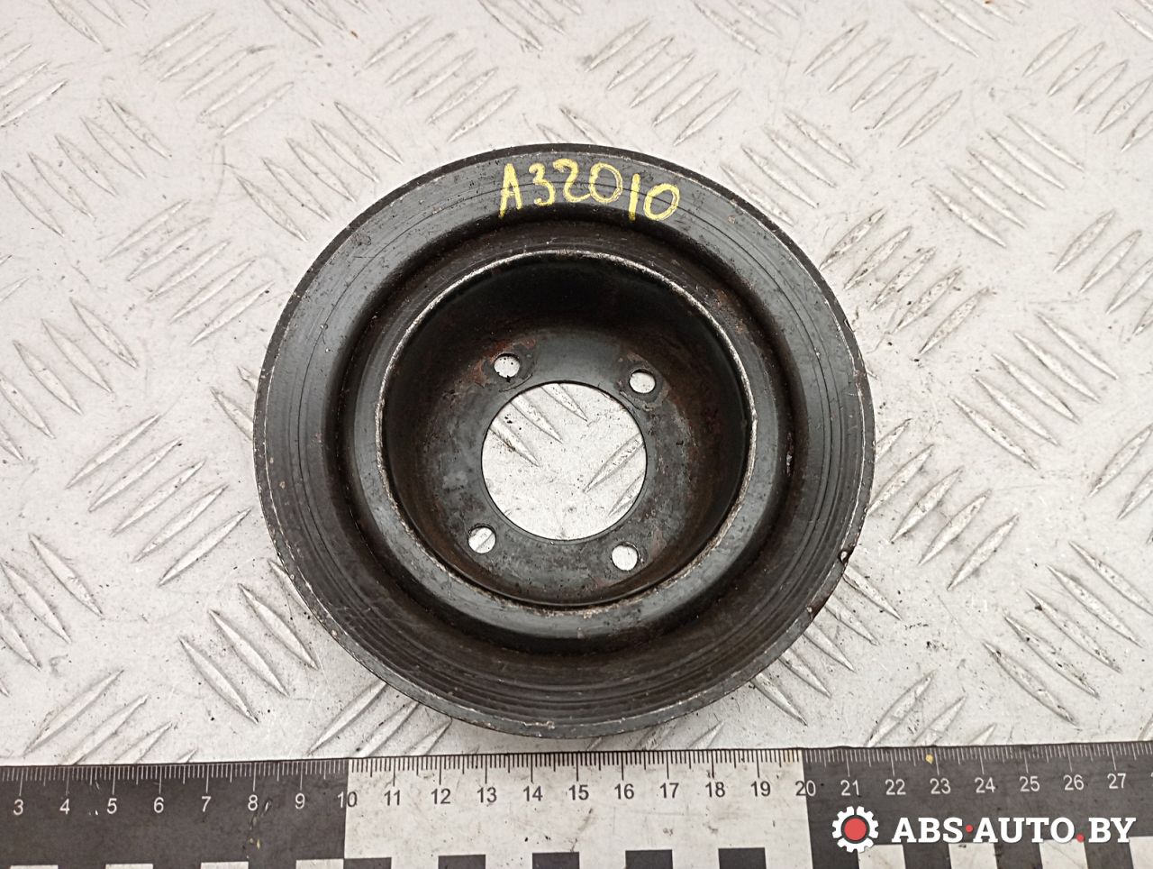 шкив помпы BMW 5 серия E34 1989, 2.0 л., бензин, 1271424 - фото №1