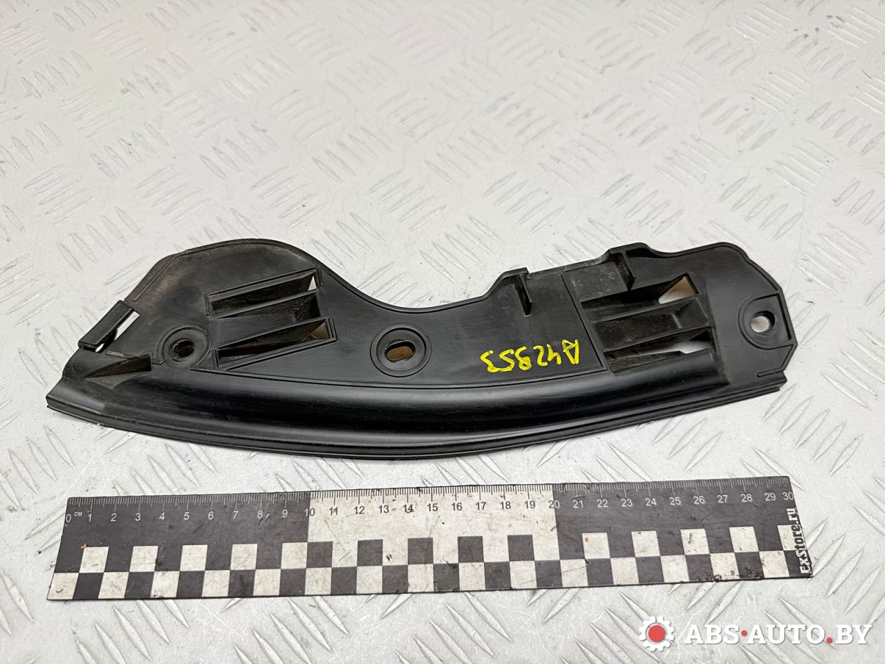 Крепление бампера заднего Volkswagen Touareg 1 поколение 2006, 3.0 л., BKS, дизель, АКПП, внедорожник 5 дв., полный привод, 7L6807393B - фото №1