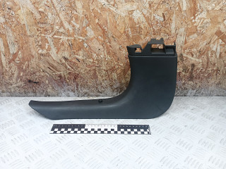 обшивка крышки багажника Renault Megane 3 поколение 2010, 1.5 л., K9K J 836, дизель, МКПП, хетчбэк 3 дв., правый руль, 909030006R