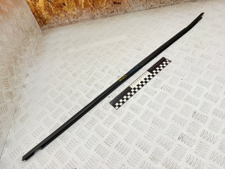 молдинг стекла двери задней левой Citroen C5 1 поколение [рестайлинг] 2006, 2.0 л., дизель, МКПП, универсал, 9632541280