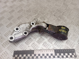 кронштейн КПП Rover 400 Series 2 поколение 1999, 2.0 л., дизель, W177364, KKQ100