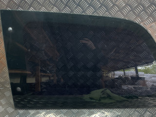 стекло кузовное боковое левое Kia Carnival UP/GQ [рестайлинг] 2001