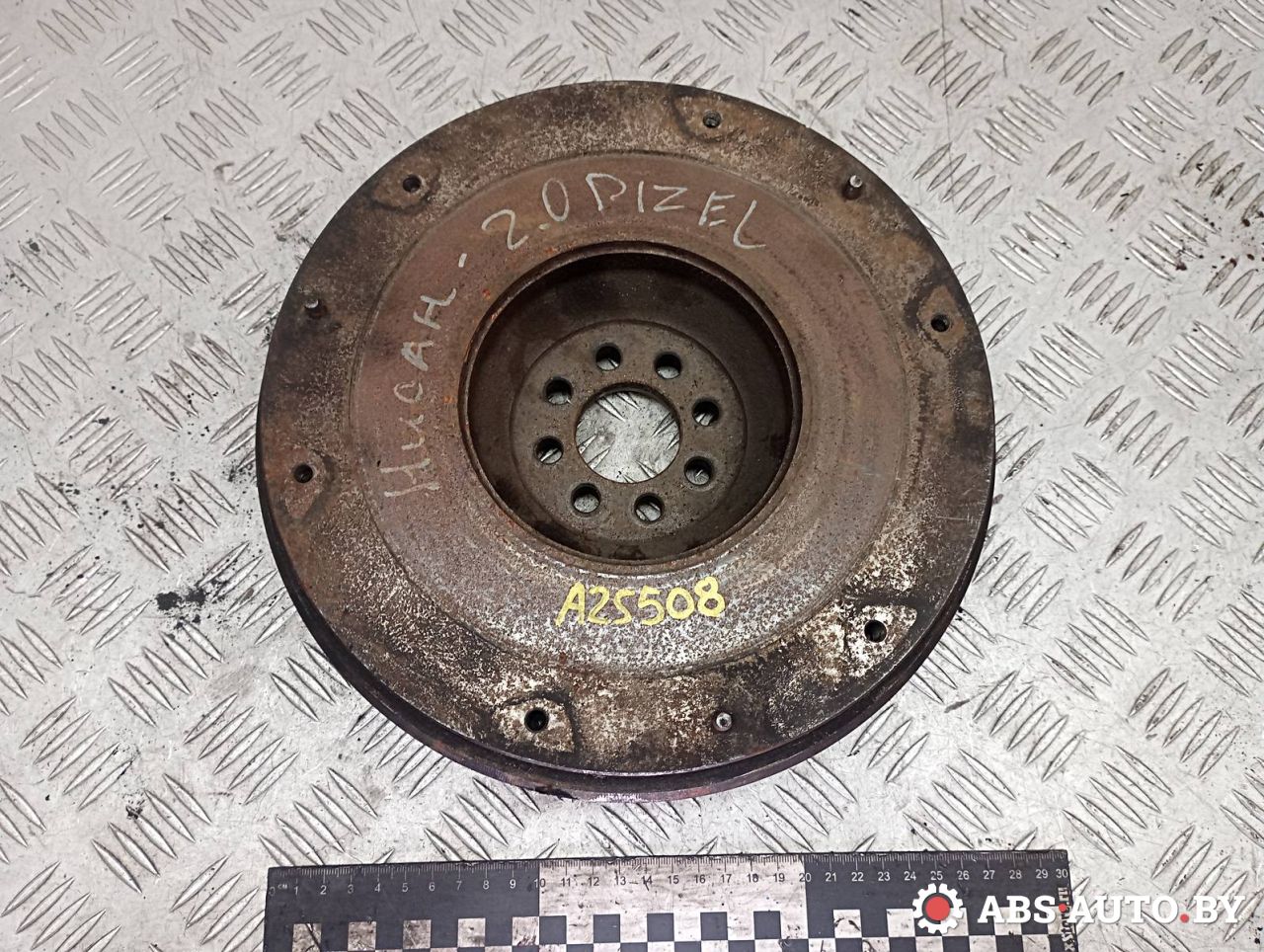 маховик Nissan Primera P10 1994, 2.0 л., дизель, 59Y - фото №1