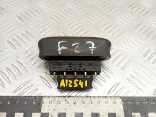 выключатель концевой (концевик) Mercedes-Benz Vito W639 2006, 2.2 л., дизель, МКПП, 6398200254, 260010101