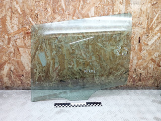 стекло двери задней левой Peugeot 406 1 поколение [рестайлинг] 2002, универсал