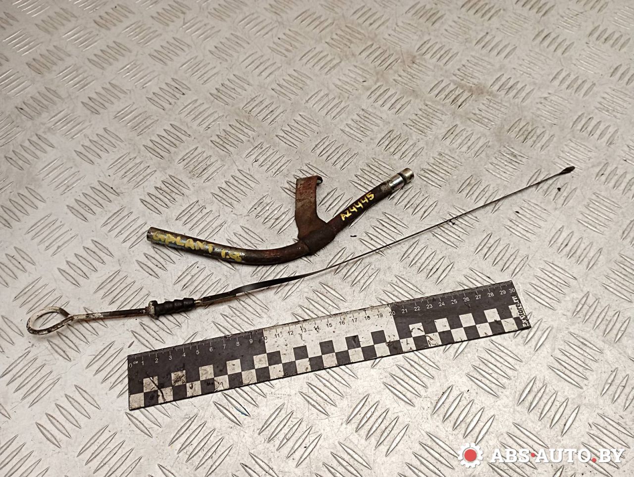 щуп двигателя Mitsubishi Galant 7 поколение 1996, 1.8 л., бензин - фото №1