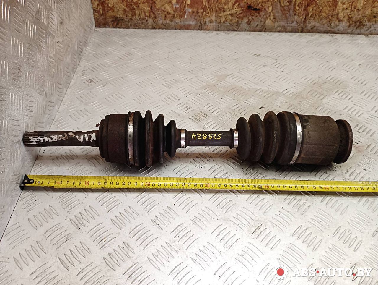 полуось передняя левая (приводной вал, ШРУС) Kia Sportage 1 поколение 2000, 2.0 л., бензин - фото №1