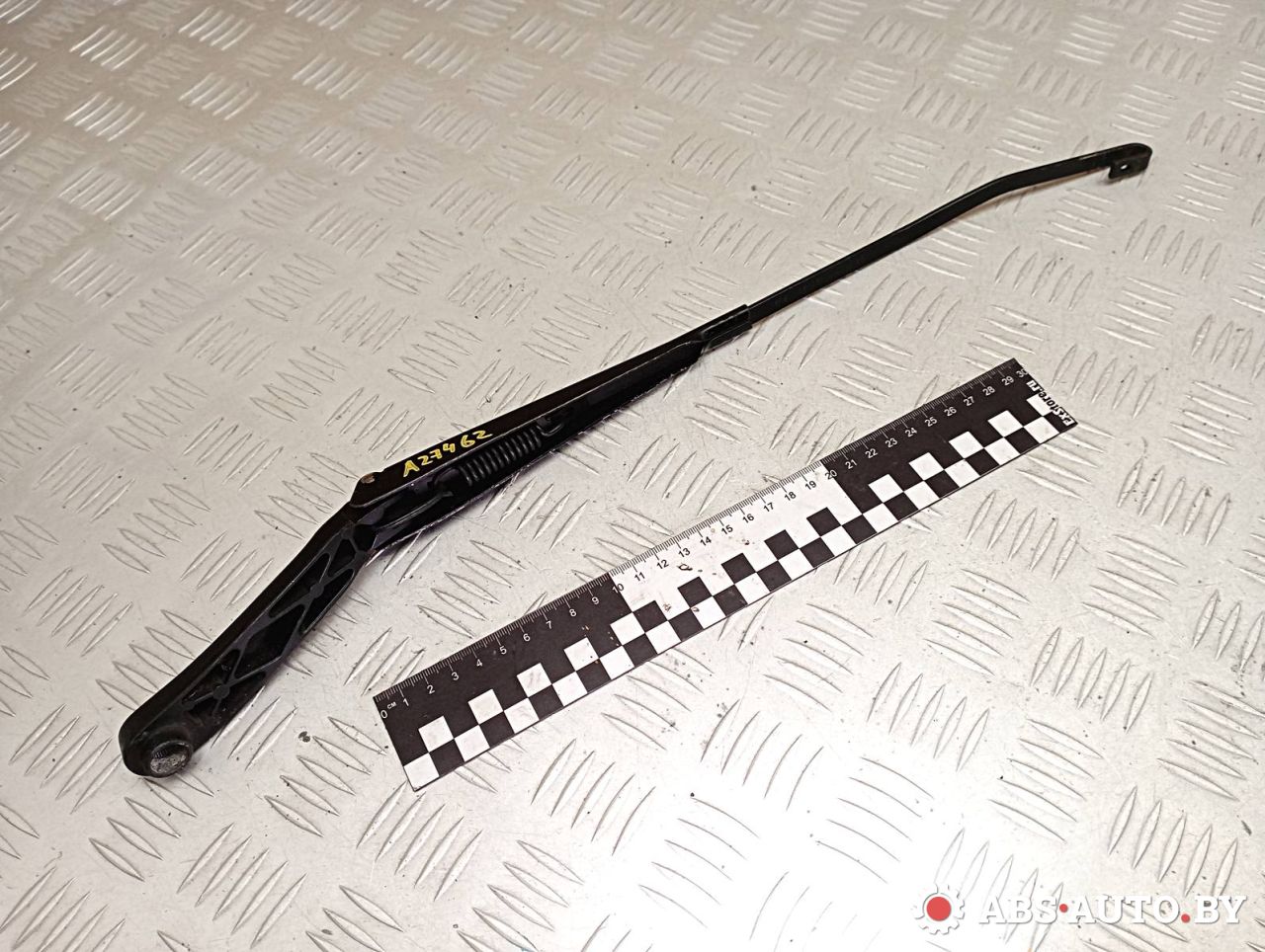 щеткодержатель (поводок стеклоочистителя, дворник) Citroen Berlingo 1 поколение (M49) 2000, 1.4 л., бензин, 183357, 9621014680 - фото №1