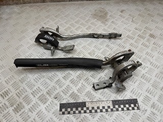 петля крышки багажника Volkswagen Touareg 1 поколение 2006, 2.5 л., BAC, дизель, МКПП, внедорожник 5 дв., 7L6827301E, 7L6827302E