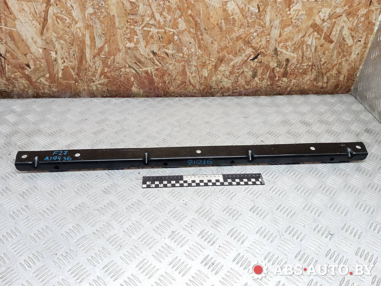 кронштейн (крепление) Mercedes-Benz Vito W639 2006, 2.2 л., дизель, МКПП - фото №1