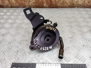 насос гидроусилителя руля Mazda 323 5 поколение 1996, 1.7 л., дизель