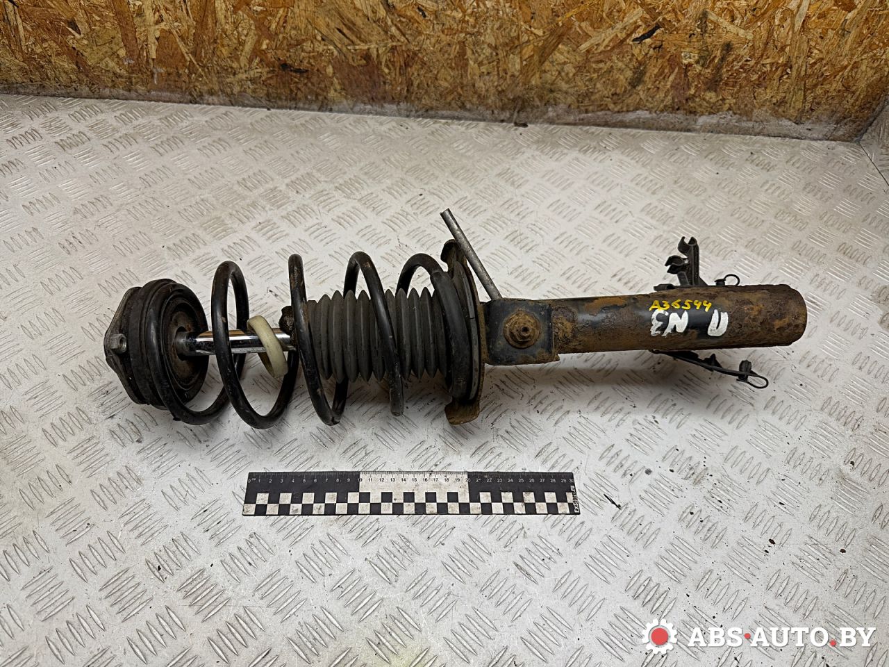 стойка передняя правая Mercedes-Benz A W169 2 поколение (2004-2008) 2005, 1.5 л., M 266.920, бензин, МКПП, хетчбэк 5 дв., правый руль, A1693200130 - фото №1