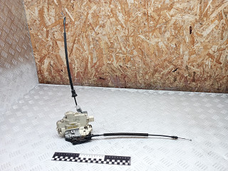 замок двери задней правой Volkswagen Passat B6 2007, 2.0 л., дизель, АКПП, универсал, 3C4839016A