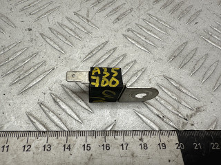 конденсатор Mazda 6 GG 2003, 2.0 л., бензин, МКПП, правый руль, R17S