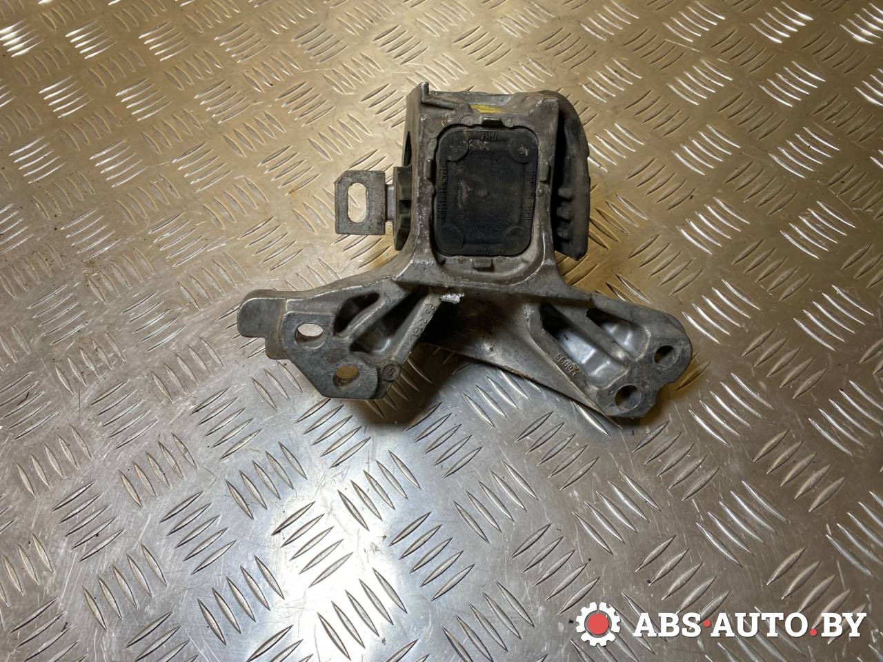 подушка крепления КПП Peugeot 4007 1 поколение 2009, 2.2 л., дизель, МКПП, полный подключаемый привод, правый руль, 326B95, 307367, 320A15 - фото №1