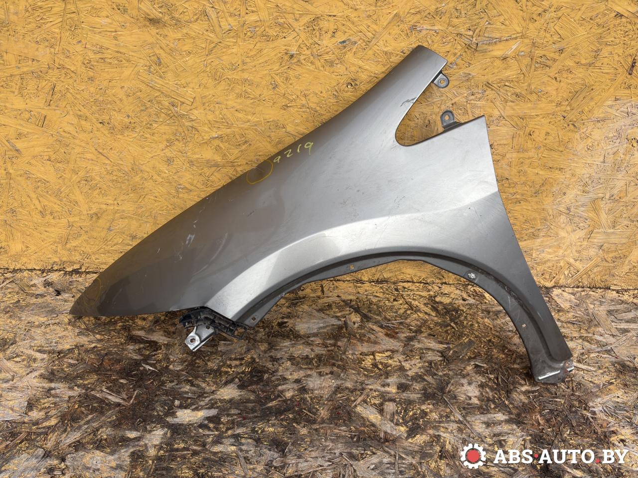 крыло переднее левое Honda Civic 8 поколение 2008, 2.2 л., N22A2, дизель, МКПП, хетчбэк 5 дв., правый руль - фото №1