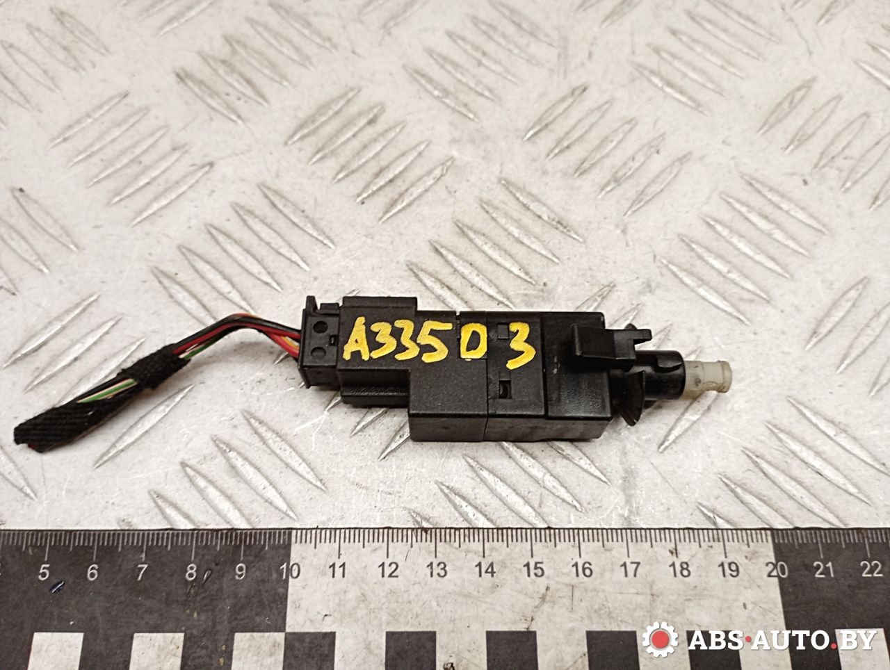 Датчик педали тормоза (лягушка) Mercedes-Benz A W169 2 поколение (2004-2008) 2005, 1.5 л., M 266.920, бензин, МКПП, хетчбэк 5 дв., правый руль, 0015452009, A0015452009 - фото №1