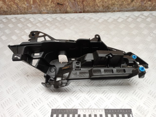 пластик Peugeot 308 T9 2014, 1.6 л., дизель, МКПП, хетчбэк 5 дв., правый руль, 9801048280