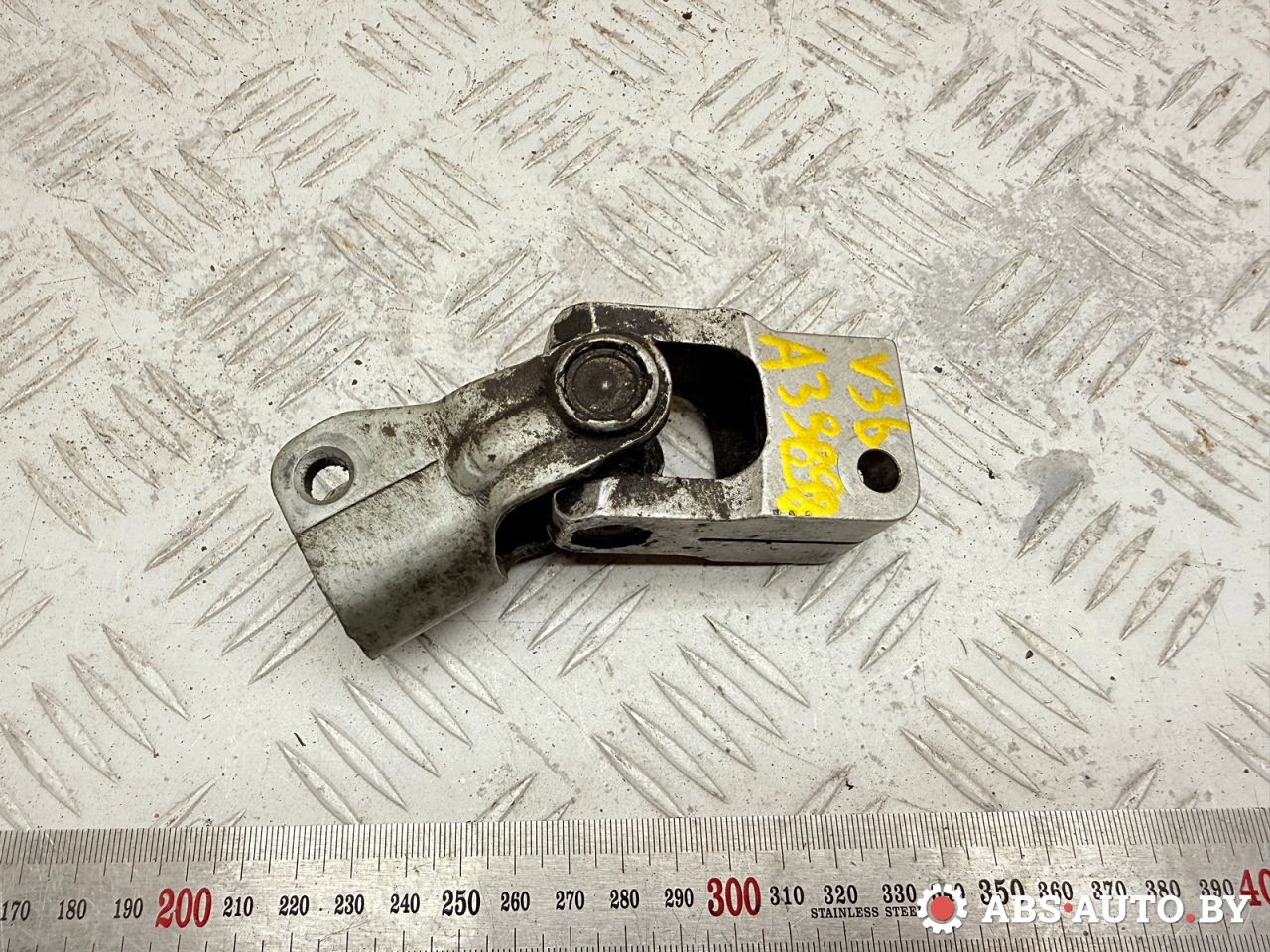 рулевой карданчик Mercedes-Benz A W168 1 поколение (1997-2001) 2000, 1.7 л., OM 668.940, дизель, АКПП, хетчбэк 5 дв., передний привод, A1684620478 - фото №1