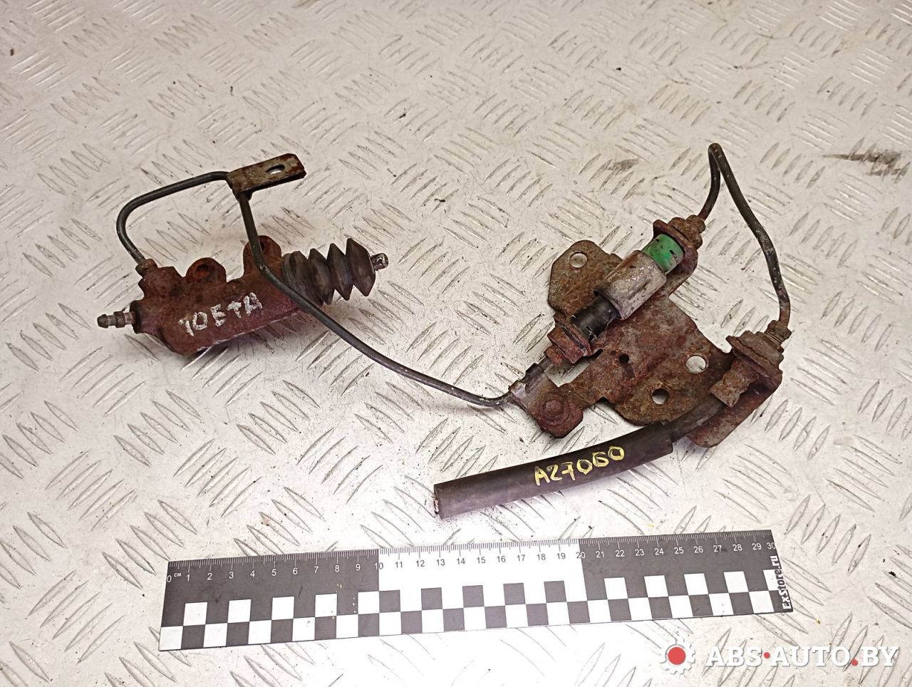 цилиндр сцепления рабочий Toyota Avensis 2 поколение (T250) 2006, 2.0 л. - фото №1