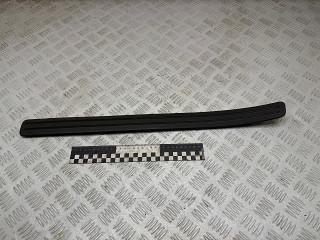 накладка на порог Volkswagen Touareg 1 поколение 2006, 2.5 л., BAC, дизель, МКПП, внедорожник 5 дв., 7L0853655