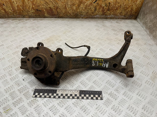 ступица передняя правая Audi A4 B5 1999, 1.8 л., бензин, 8D0407258AC