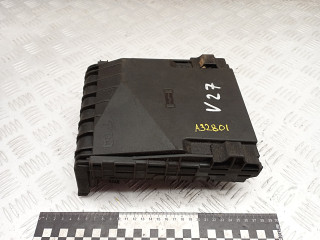 блок предохранителей Volkswagen Caddy 3 поколение 2008, 1.9 л., BLS, дизель, АКПП, 1K0937125A