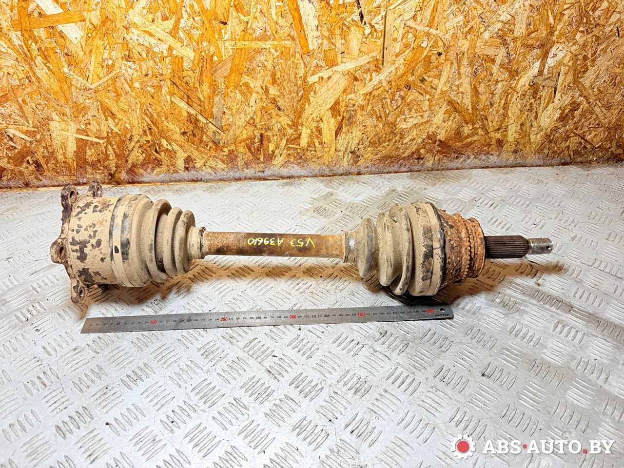 полуось задняя (приводной вал, ШРУС) Mitsubishi Pajero 3 поколение 2002, 3.2 л., дизель, МКПП, внедорожник 3 дв., полный привод, MR528647 - фото №1