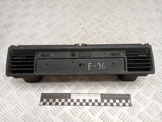 дефлектор обдува салона BMW 3 серия E36 [рестайлинг] 1997, 1.8 л., бензин, 51168162022