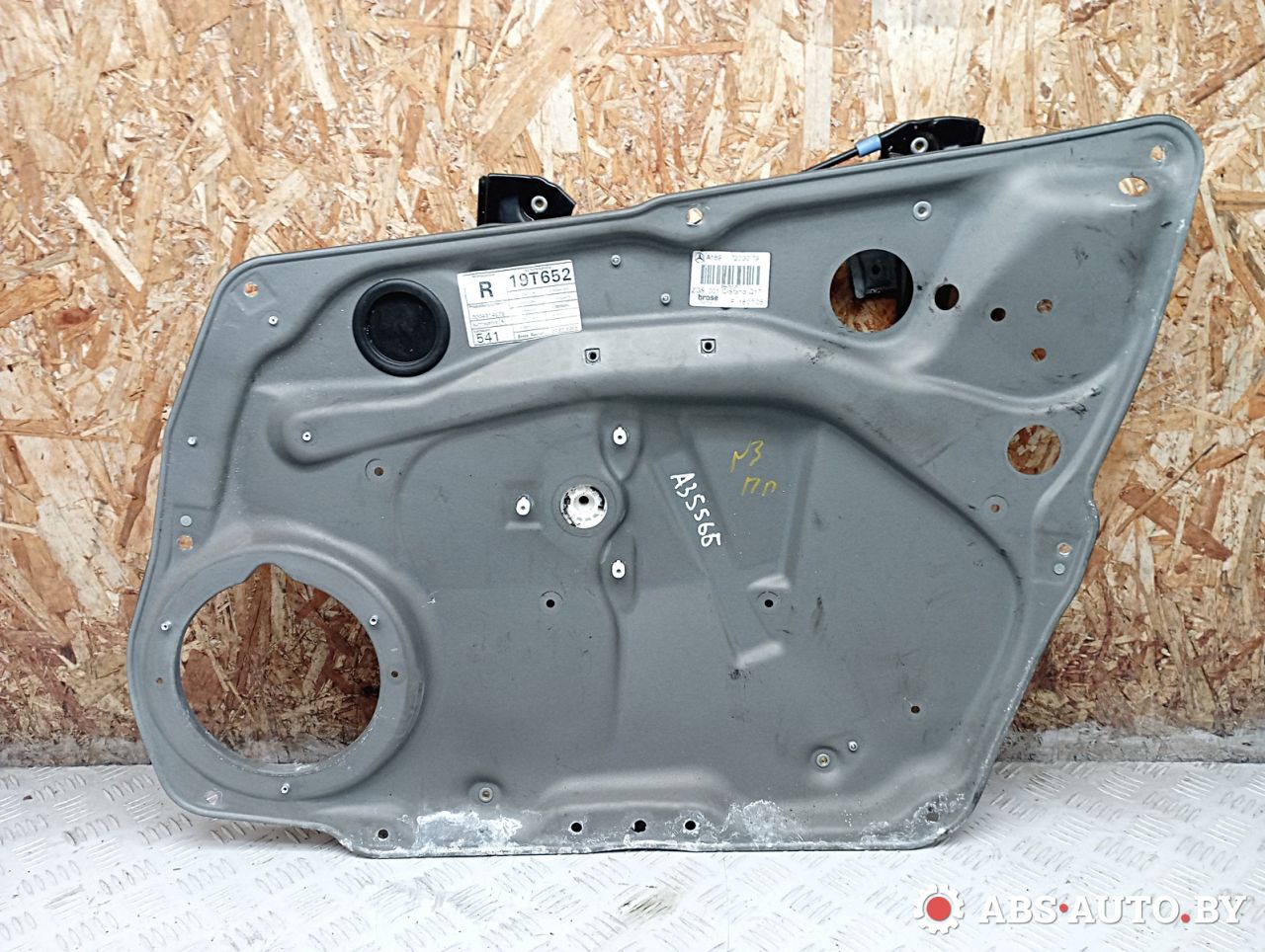 стеклоподъемник передний правый Mercedes-Benz A W169 2 поколение (2004-2008) 2005, 1.5 л., M 266.920, бензин, МКПП, хетчбэк 5 дв., правый руль, A1697203079, 993583105 - фото №1