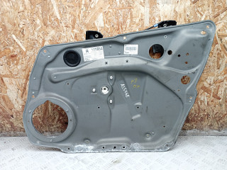 стеклоподъемник передний правый Mercedes-Benz A W169 2 поколение (2004-2008) 2005, 1.5 л., M 266.920, бензин, МКПП, хетчбэк 5 дв., правый руль, A1697203079, 993583105