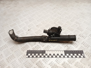 фланец (тройник) системы охлаждения Volkswagen Transporter T5 2008, 1.9 л., дизель, 038121133, 038121132C