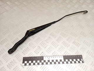 щеткодержатель (поводок стеклоочистителя, дворник) Peugeot 206 1 поколение 2002, 2.0 л., бензин, 4766