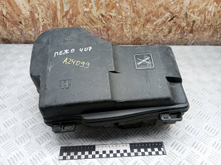 короб предохранителей Peugeot 407 1 поколение 2006, 2.0 л., бензин, 9644856080, 9644855880, 9644856080C