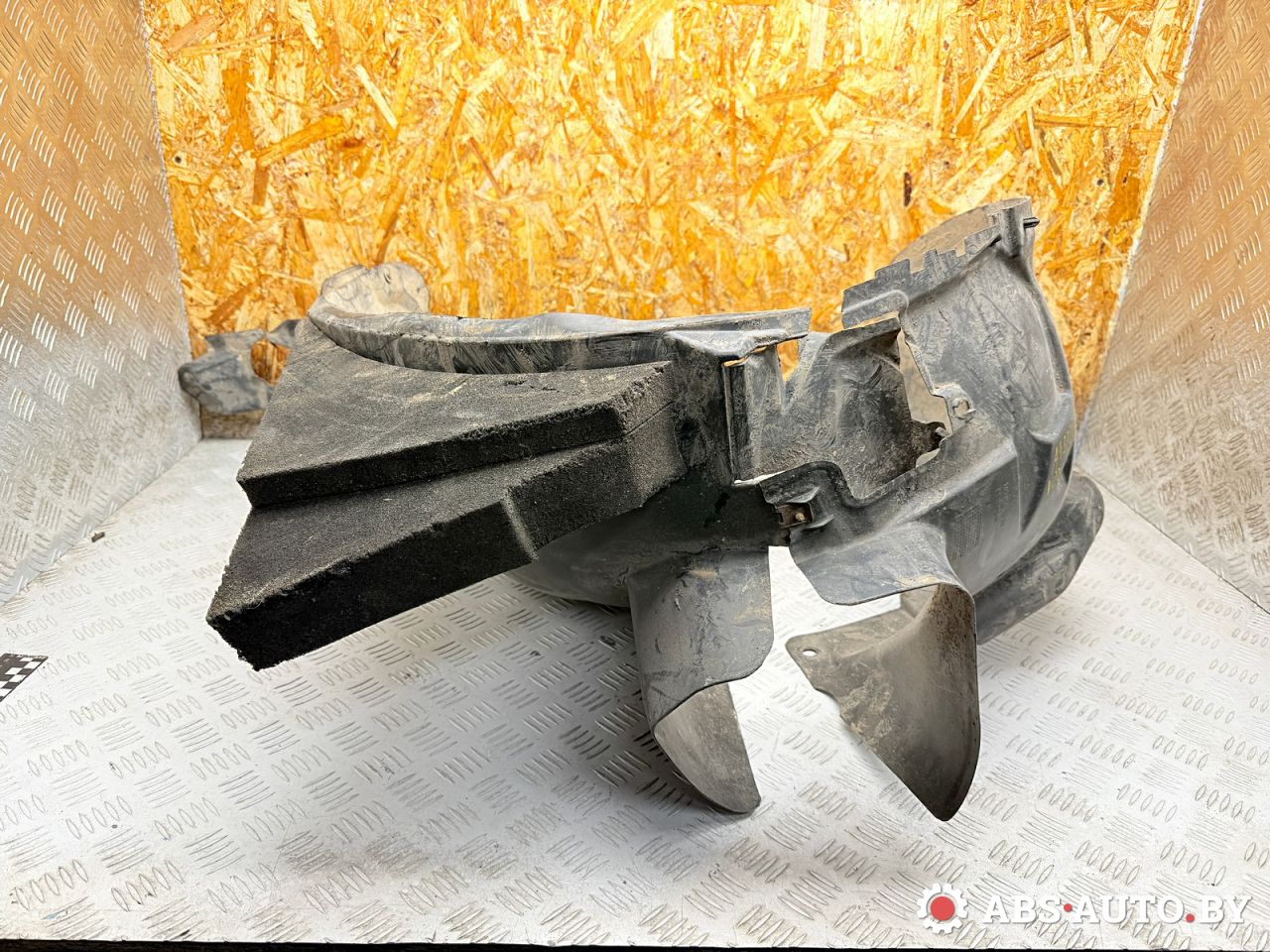 защита арок передняя левая (подкрылок) Mercedes-Benz A W169 2 поколение (2004-2008) 2004, 2.0 л., M 266.960, бензин, МКПП, 1696903330 - фото №1