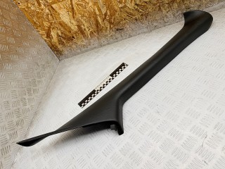 обшивка стойки передней правой Chrysler Voyager 4 поколение [рестайлинг] 2005, 2.8 л., ENR, дизель, АКПП, минивэн, 0UA56TRMAB, 0UA56XDVAB