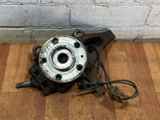 ступица передняя левая Volvo XC90 1 поколение 2005, 2.4 л., D 5244 T, дизель, МКПП, внедорожник 5 дв., полный привод, правый руль