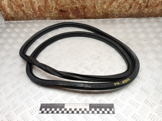 уплотнитель двери Volkswagen Passat B6 2009, 2.0 л., дизель, МКПП, универсал, 3C9867913B