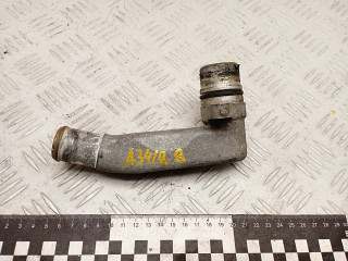 фланец (тройник) системы охлаждения Suzuki Grand Vitara 2 поколение 2008, 1.6 л., M16A, бензин, МКПП, внедорожник 3 дв., 1758180A00