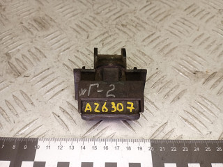 кнопка открытия багажника Volkswagen Golf 2 поколение 1991